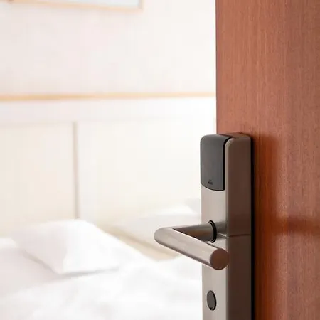 Ξενοδοχείο Akzent Dorn 3*